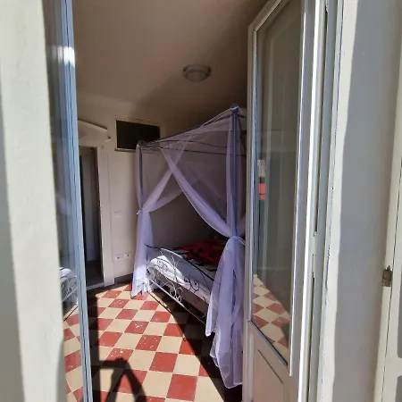 Palazzoregina Lägenhet *